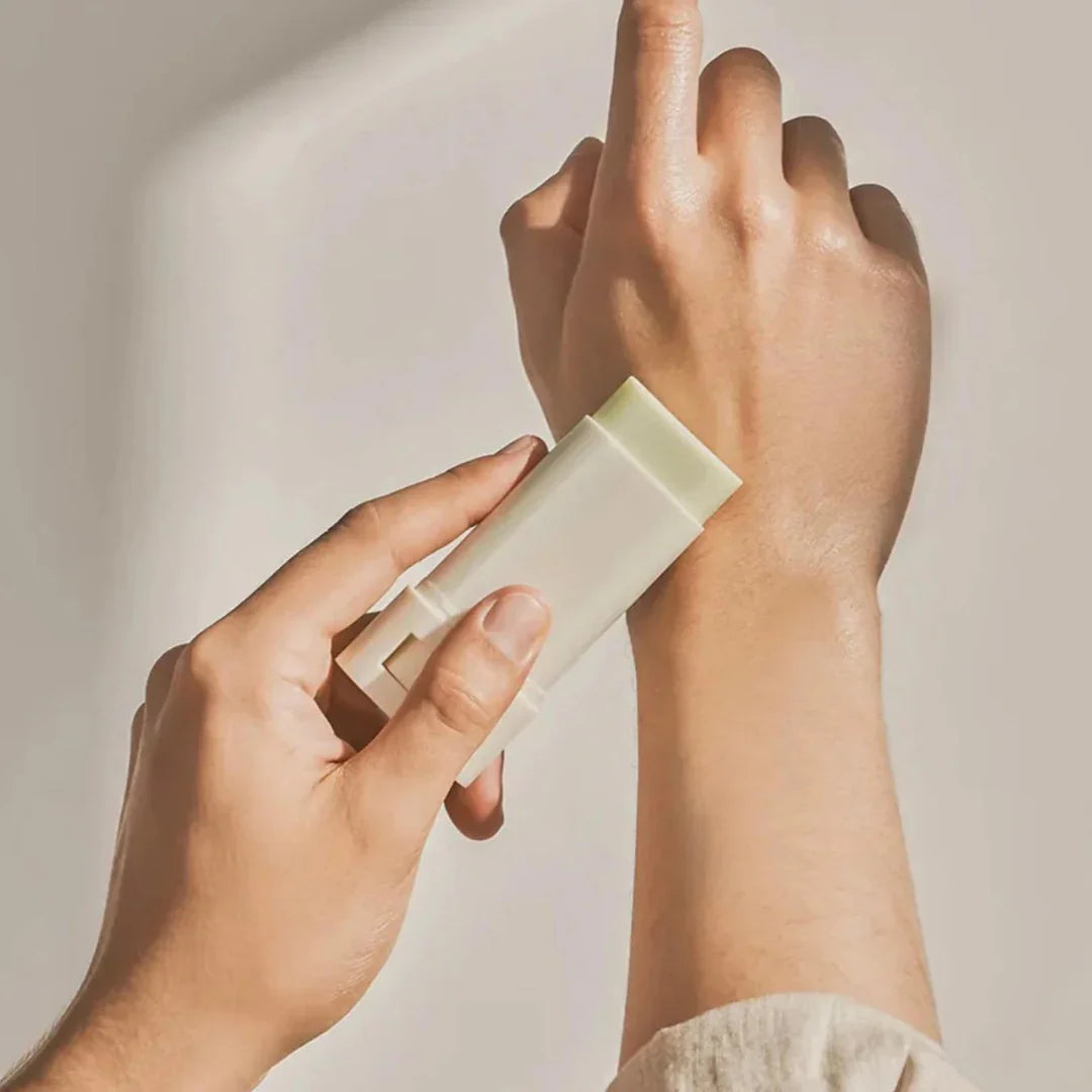 Matte sun stick : Mugwort + Camilia
18g
Beauty of Joseon